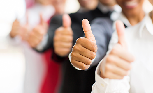 closeup-portrait-business-people-giving-thumbs.png